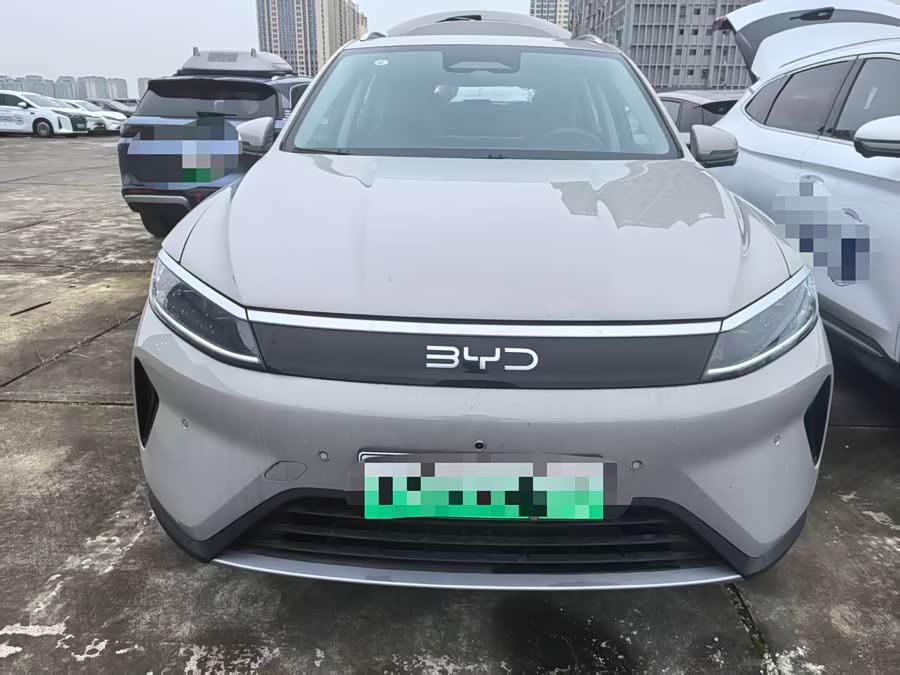 BYD Sea Lion 05 DM-i 2025 car image #2
