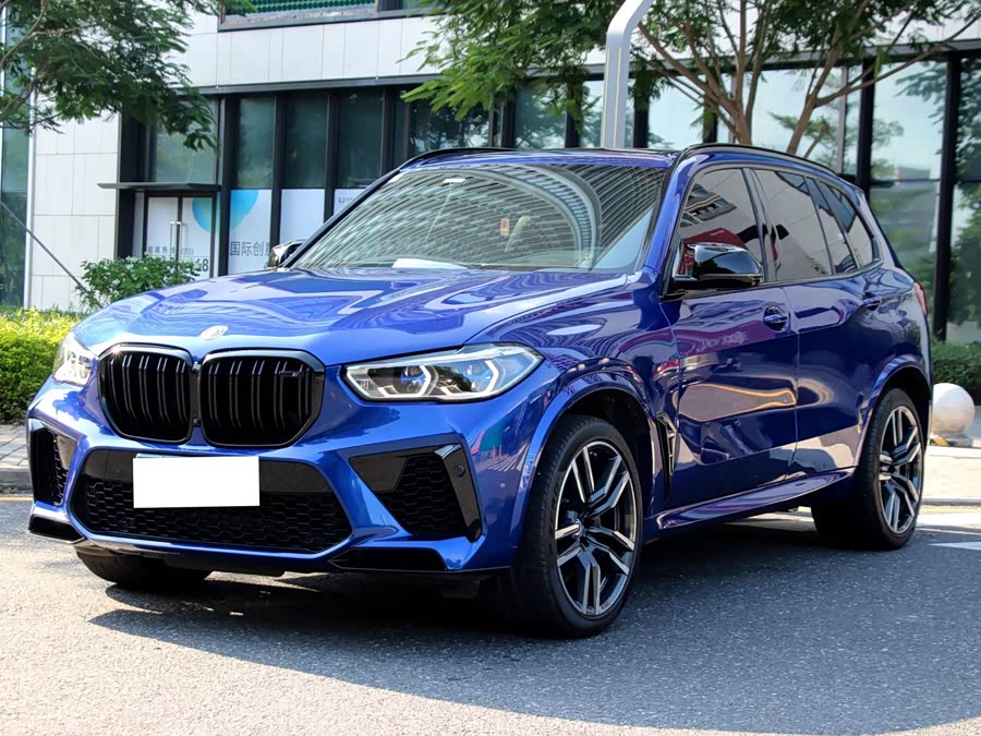 BMW X5 M 2023 #2 BMW X5 M 2023 car image #2