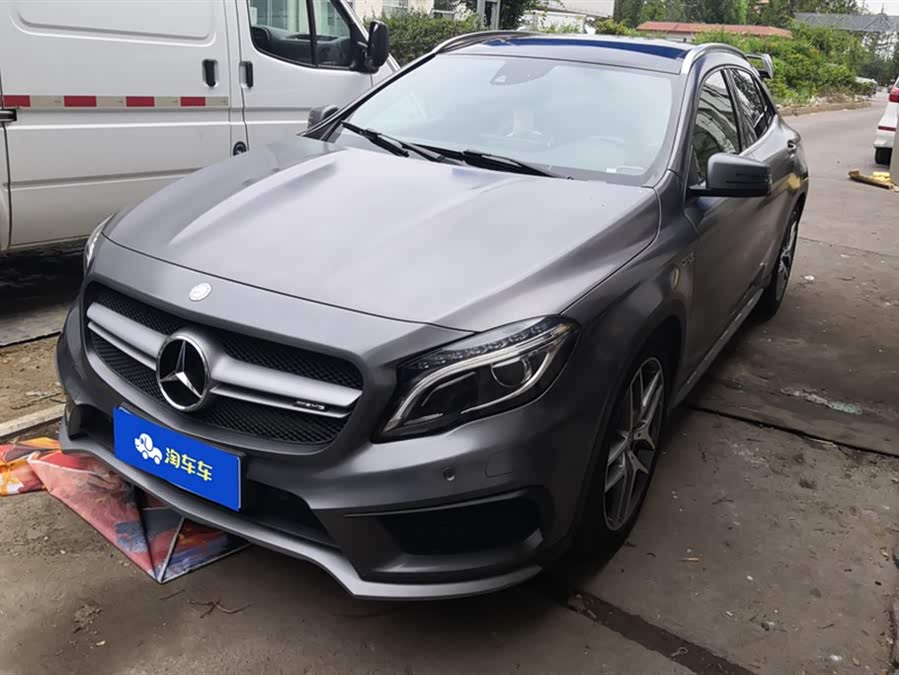 Mercedes-Benz GLA AMG 2015 car image #2