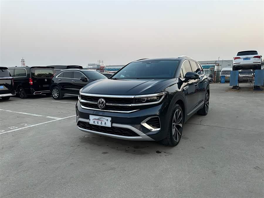 Volkswagen Talagon 2022 car image #2