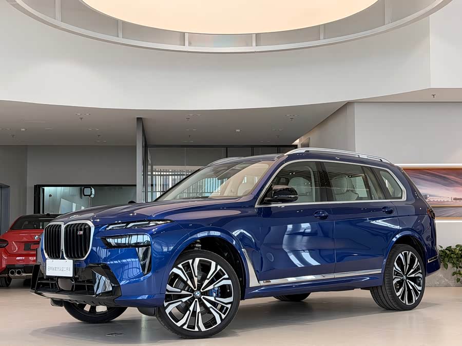 BMW X7 M60i #2 BMW X7 M60i imagen de coche #2