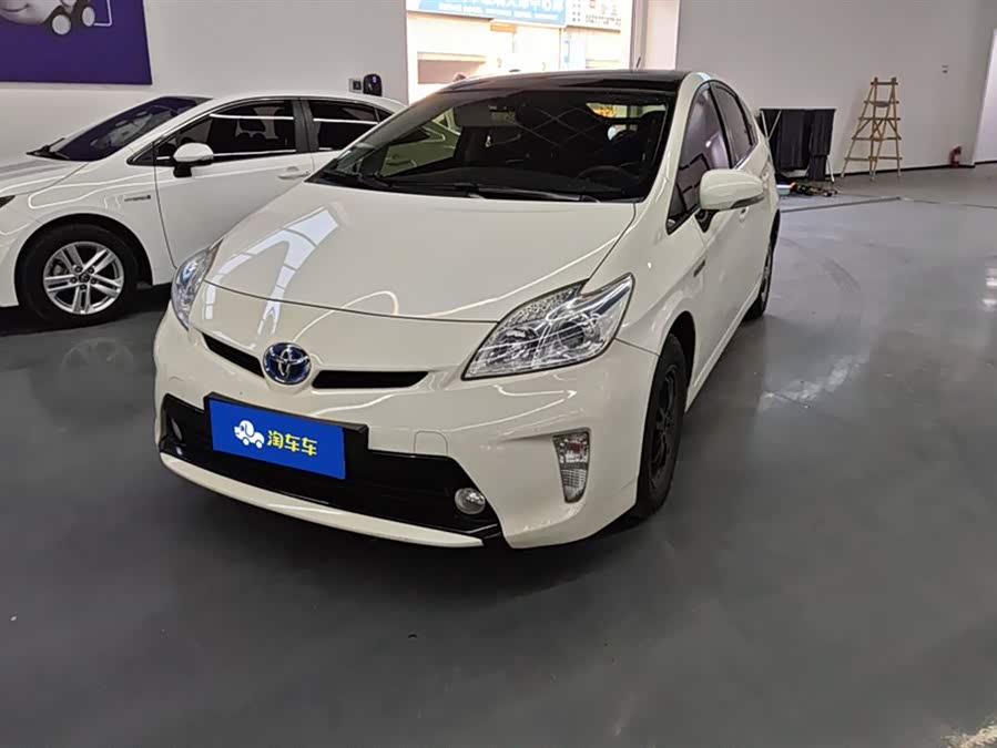 Toyota Prius 2012 car image #2