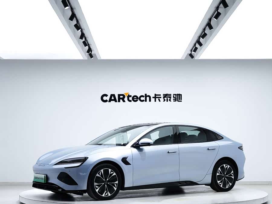 BYD Seal 2022 car image #2