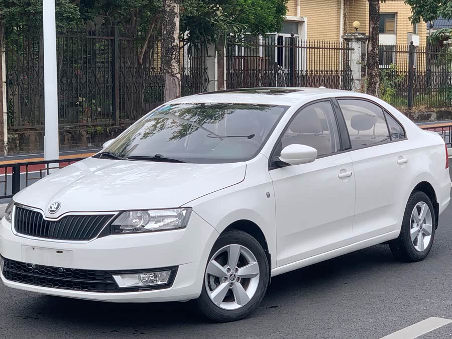 Skoda Rapid 2016 #2 Skoda Rapid 2016 car image #2