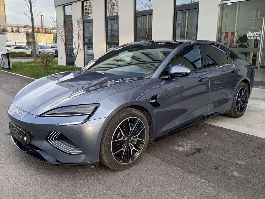 BYD Seal 2025 #2 BYD Seal 2025 صورة سيارة #2