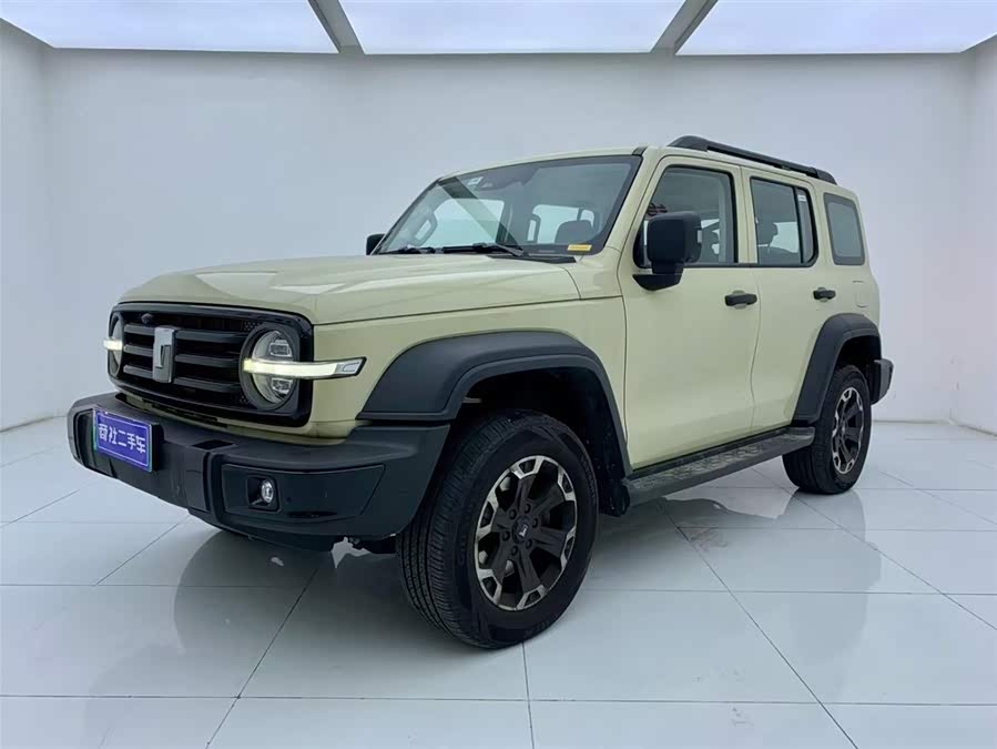 Tank 300 New Energy 2025 #2 Tank 300 New Energy 2025 car image #2