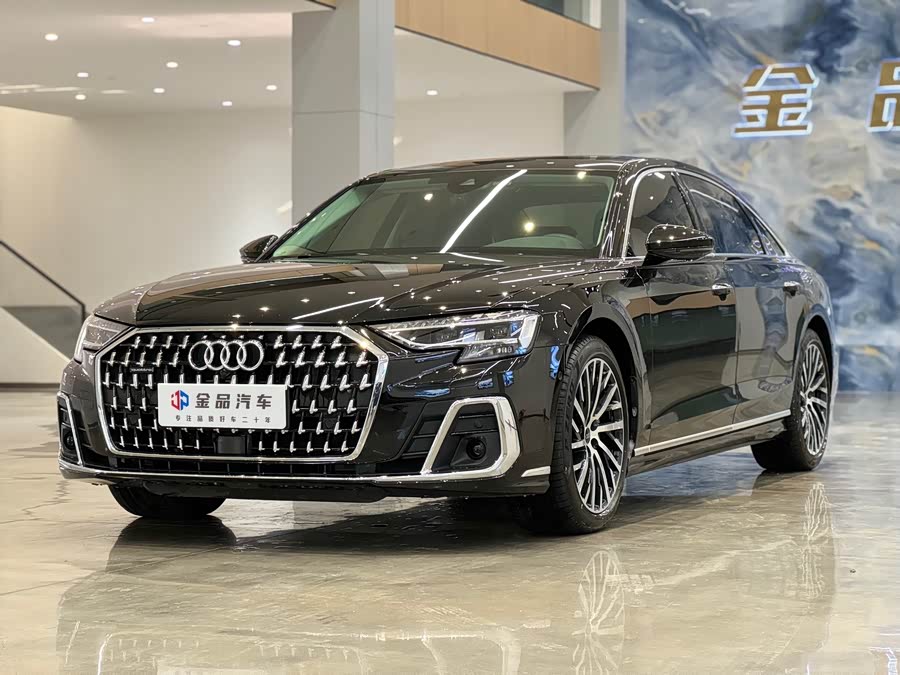 Audi A8 2023 #2 Audi A8 2023 صورة سيارة #2