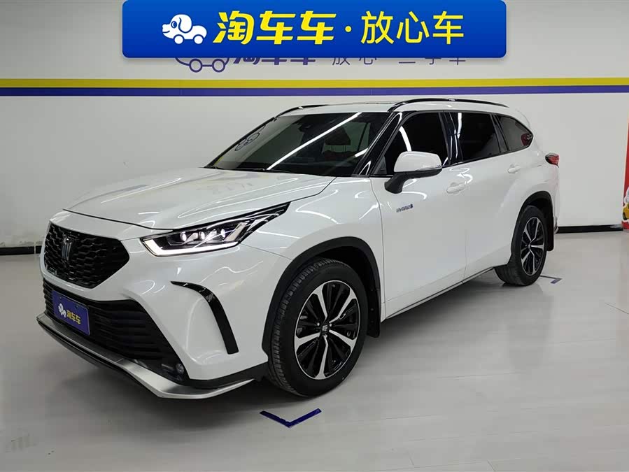 Toyota Crown Kluger 2022 car image #2