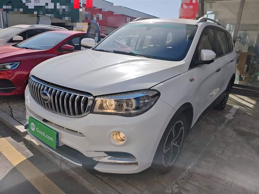 SWM X7 2018 imagen de coche #2