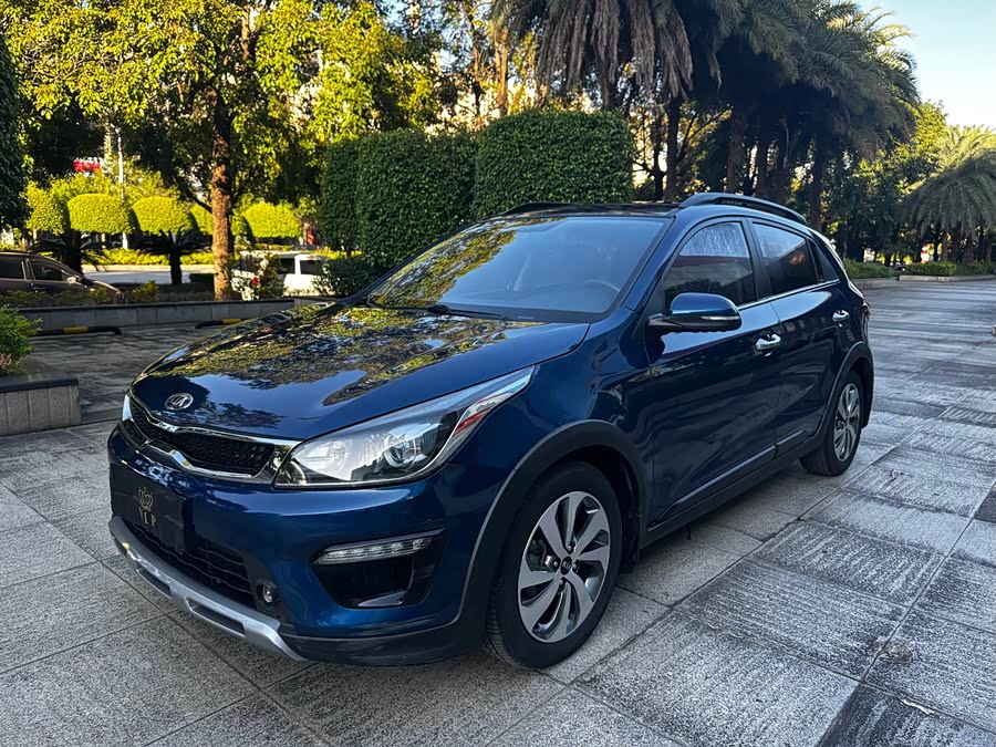 Kia Rio Cross 2018 صورة سيارة #2