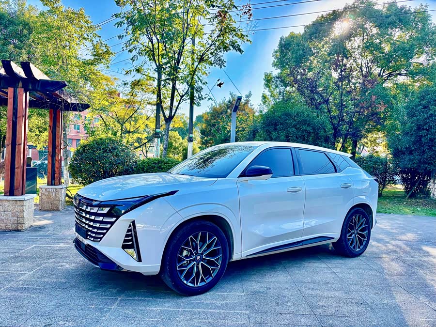 Changan UNI-Z 2024 car image #2