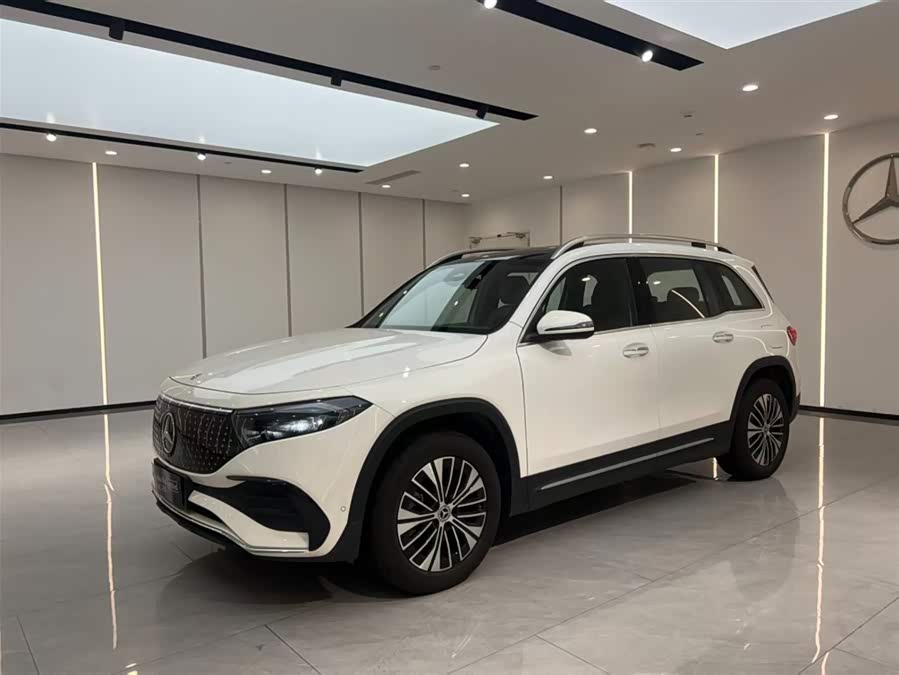 Mercedes-Benz EQB Class 2025 car image #2