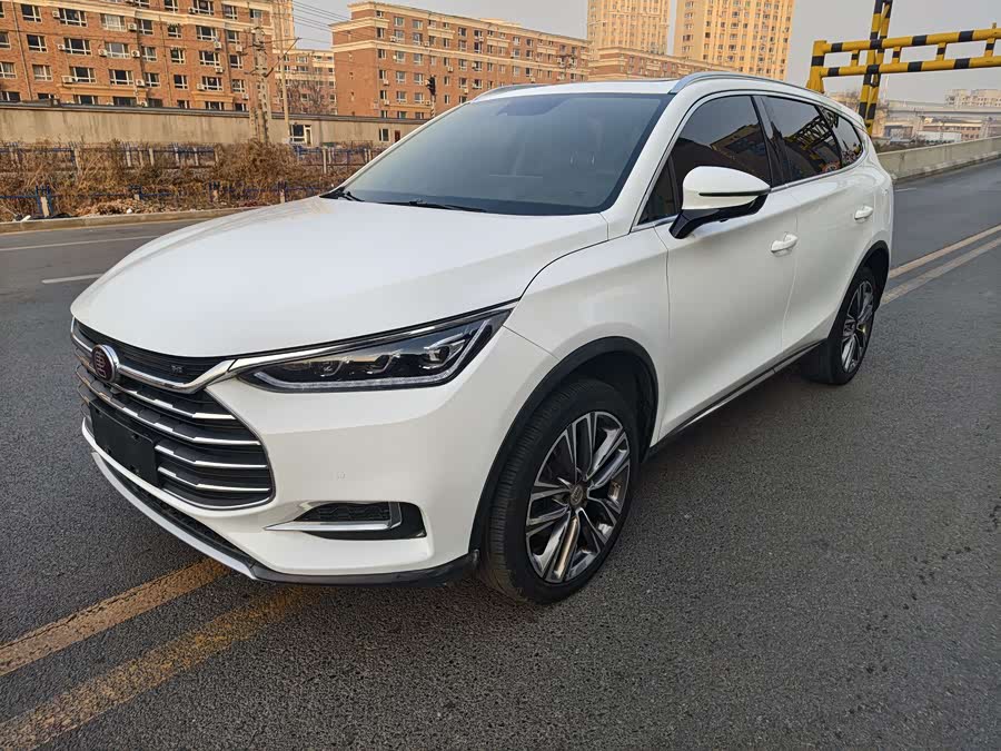 BYD Tang 2018 immagine di auto #2