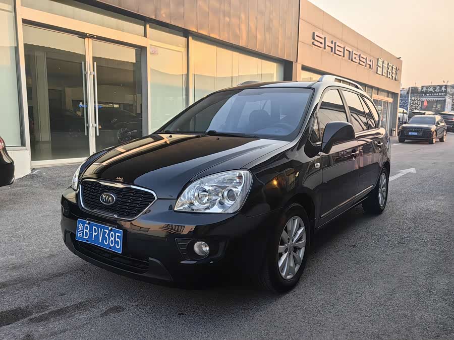 Kia Carens 2012 image de voiture #2