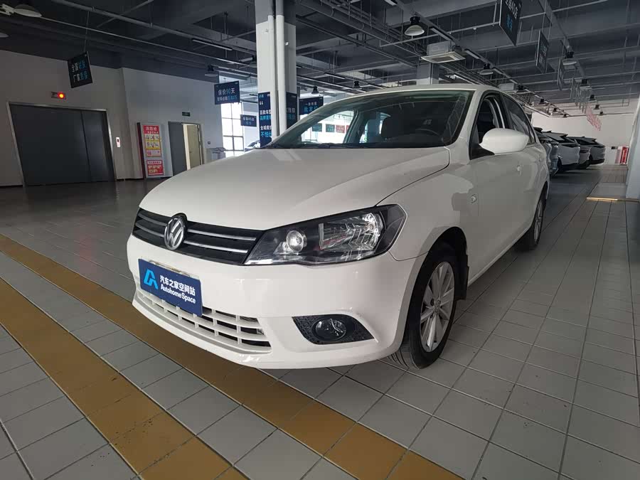 Volkswagen Jetta 2013 immagine di auto #2