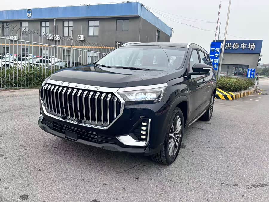 Jetour X90 PLUS 2025 #2 Jetour X90 PLUS 2025 immagine di auto #2