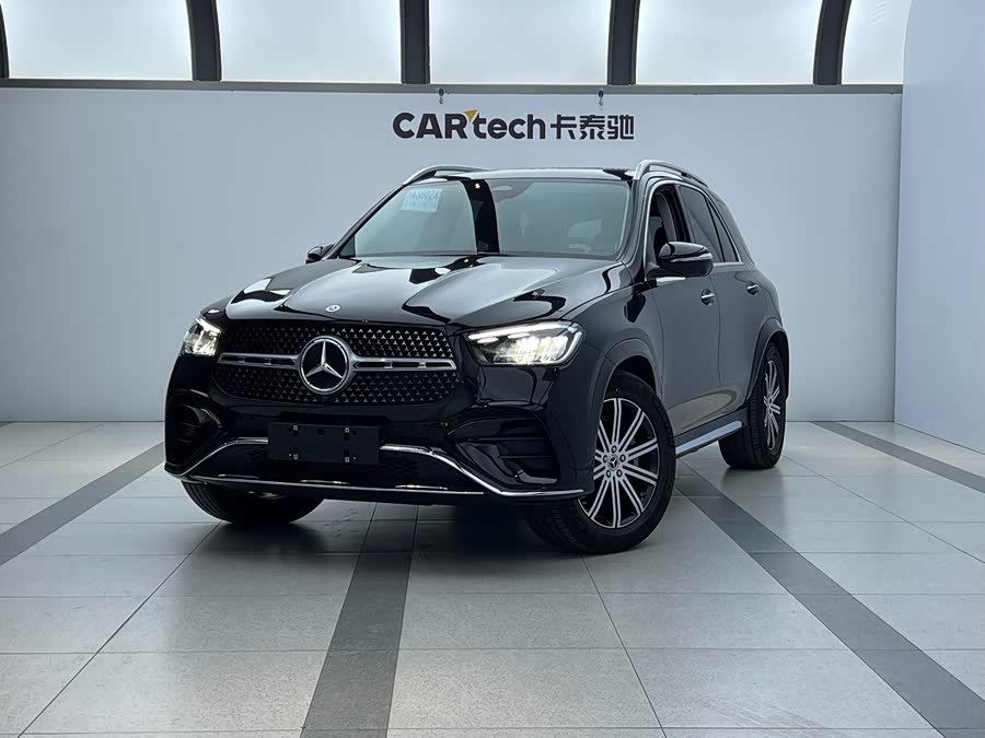 Mercedes-Benz GLE Class 2025 صورة سيارة #2