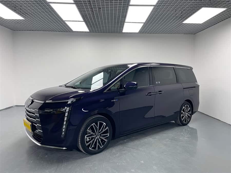 GAC Trumpchi E8 New Energy 2023 #2 GAC Trumpchi E8 New Energy 2023 car image #2