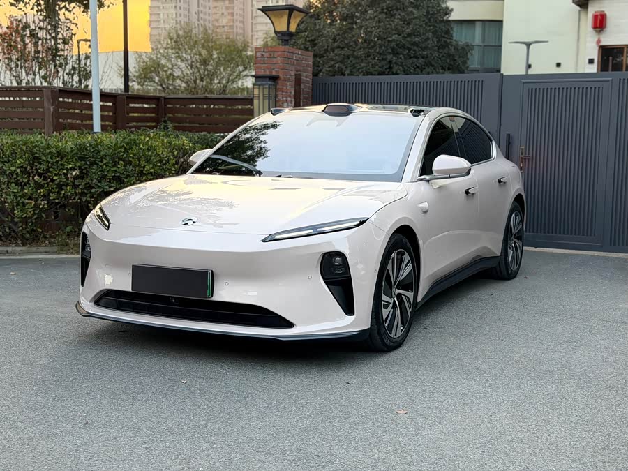 NIO ET5 2023 image de voiture #2