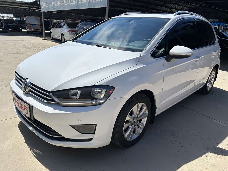 Volkswagen Golf Sportsvan 2018 car image #2