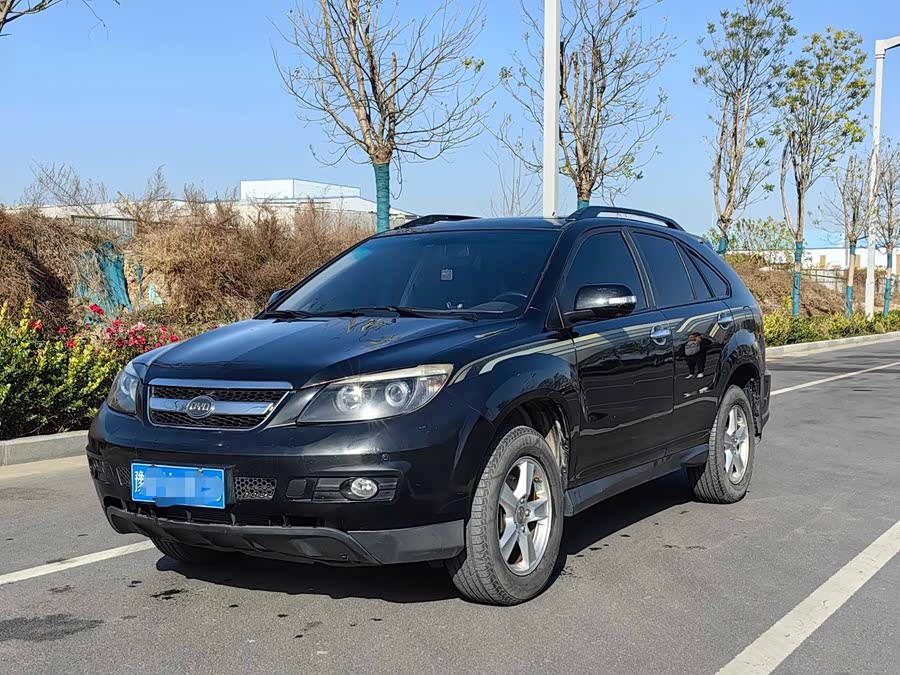 BYD S6 2015 #2 BYD S6 2015 car image #2