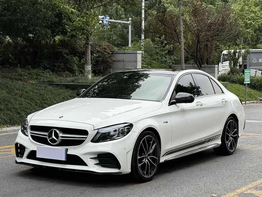 Mercedes-Benz C AMG 2019 immagine di auto #2