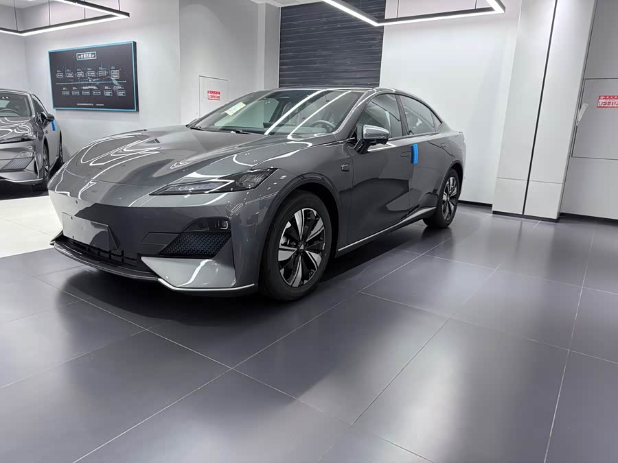 Deepal SL03 2024 car image #2