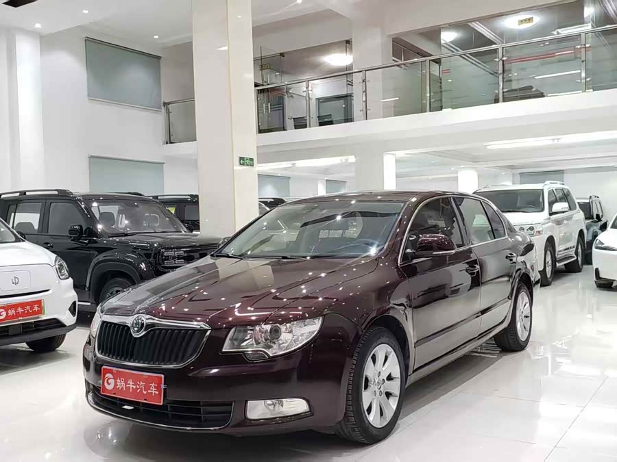 Skoda Superb 2012 imagen de coche #2