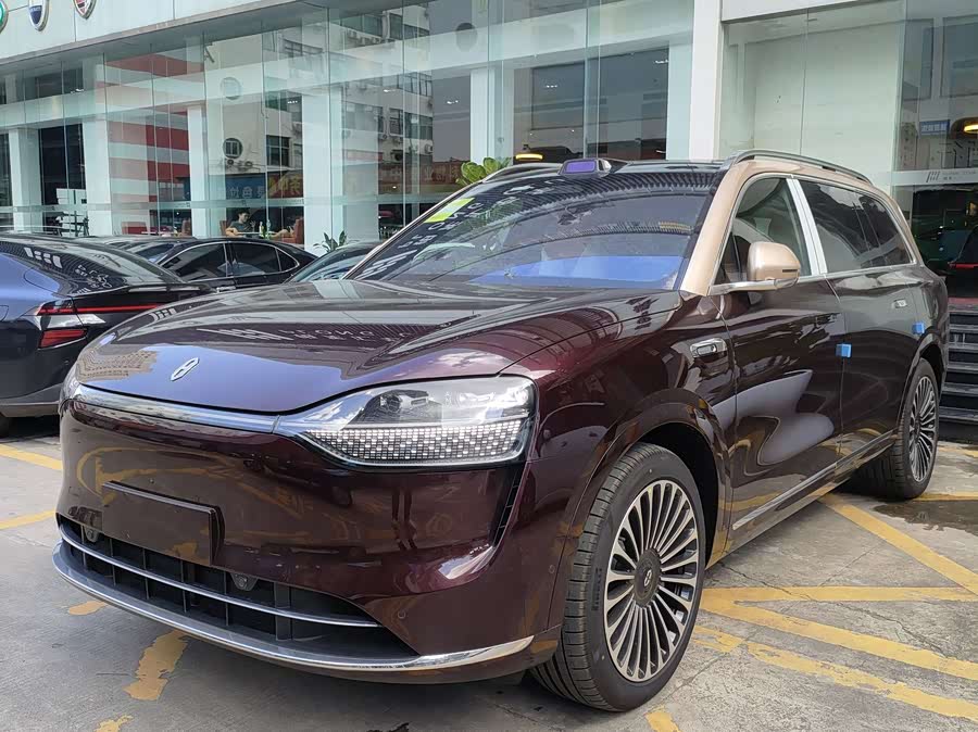 AITO 问界 问界M9 汽车图片 #2