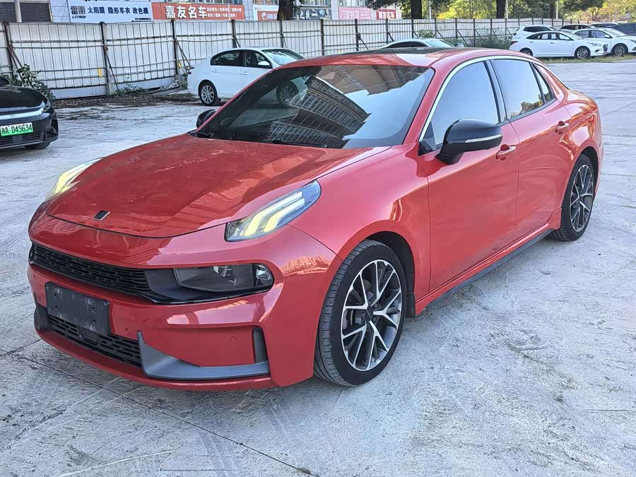 Lynk & Co 03 2019 car image #2