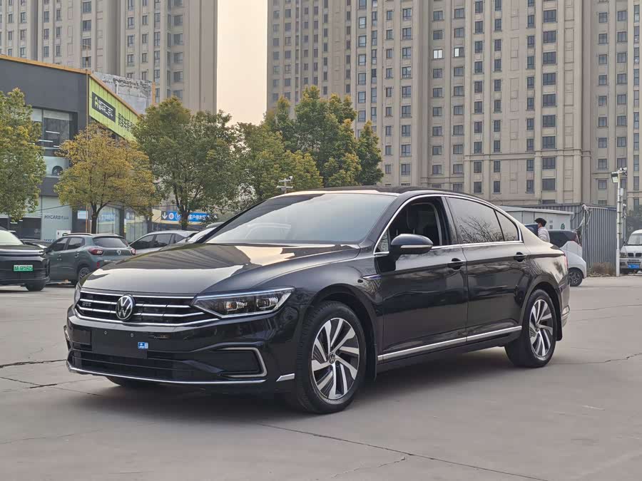 Volkswagen Magotan GTE 2022 car image #2