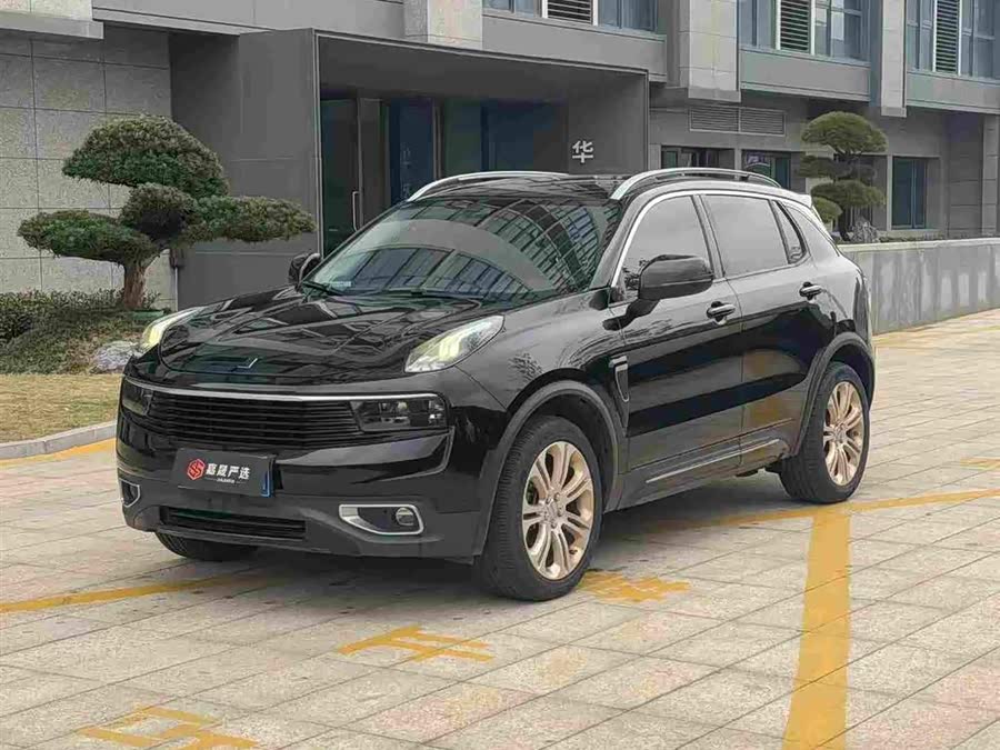Lynk & Co 01 2018 #2 Lynk & Co 01 2018 image de voiture #2
