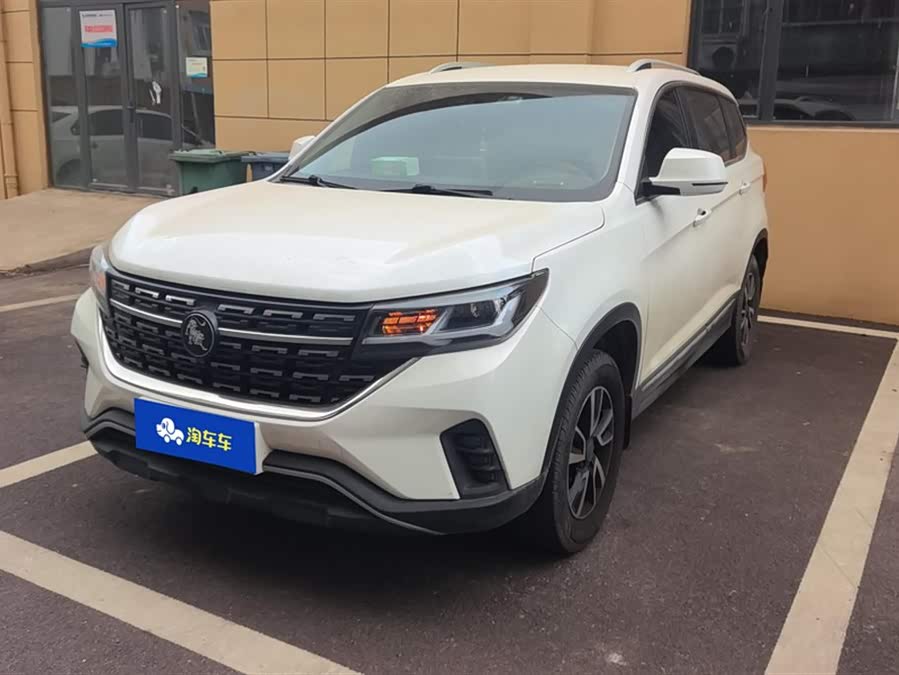 Forthing T5 2022 صورة سيارة #2