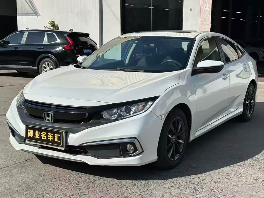 Honda Civic 2021 car image #2