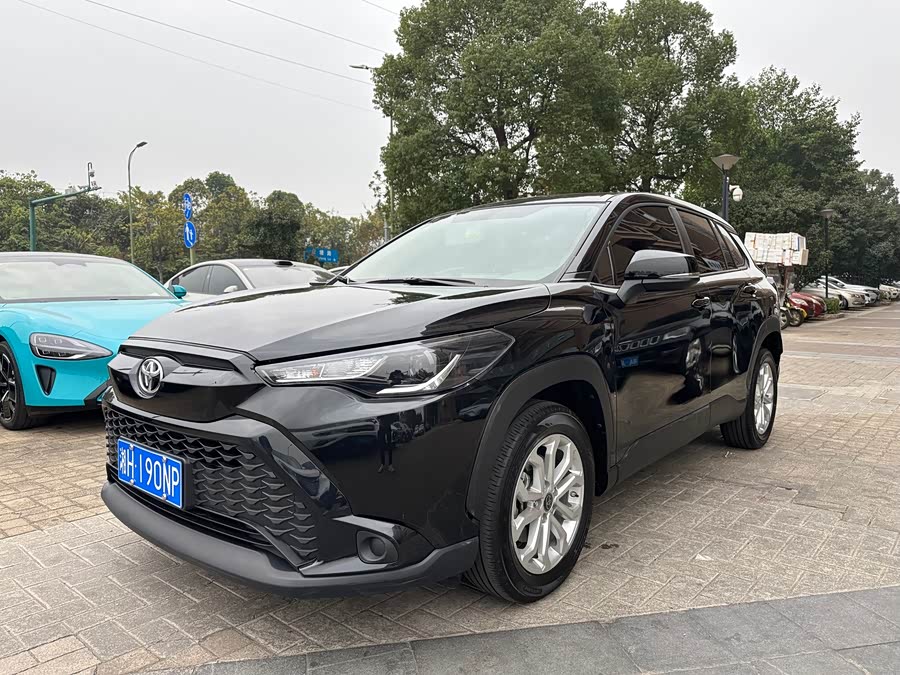 Toyota Frontlander 2023 #2 Toyota Frontlander 2023 immagine di auto #2