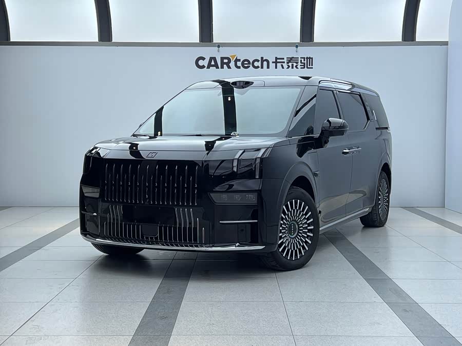 Zeekr 009 2024 imagen de coche #2