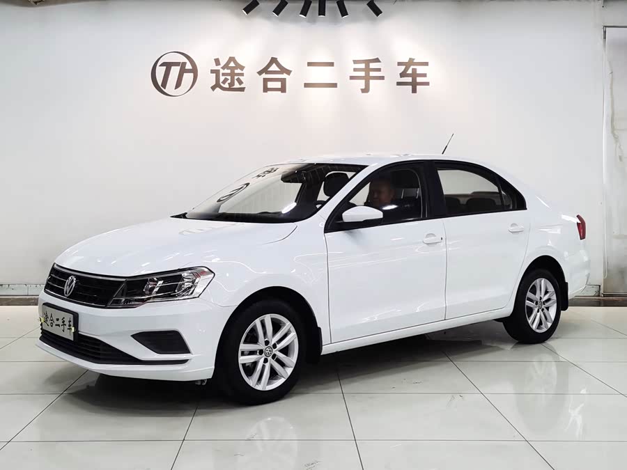 Volkswagen Jetta 2019 image de voiture #2