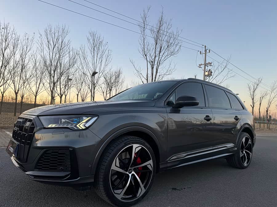 Audi SQ7 2024 #2 Audi SQ7 2024 изображение автомобиля #2