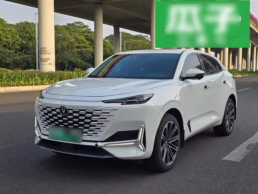 Changan UNI-K iDD 2022 immagine di auto #2