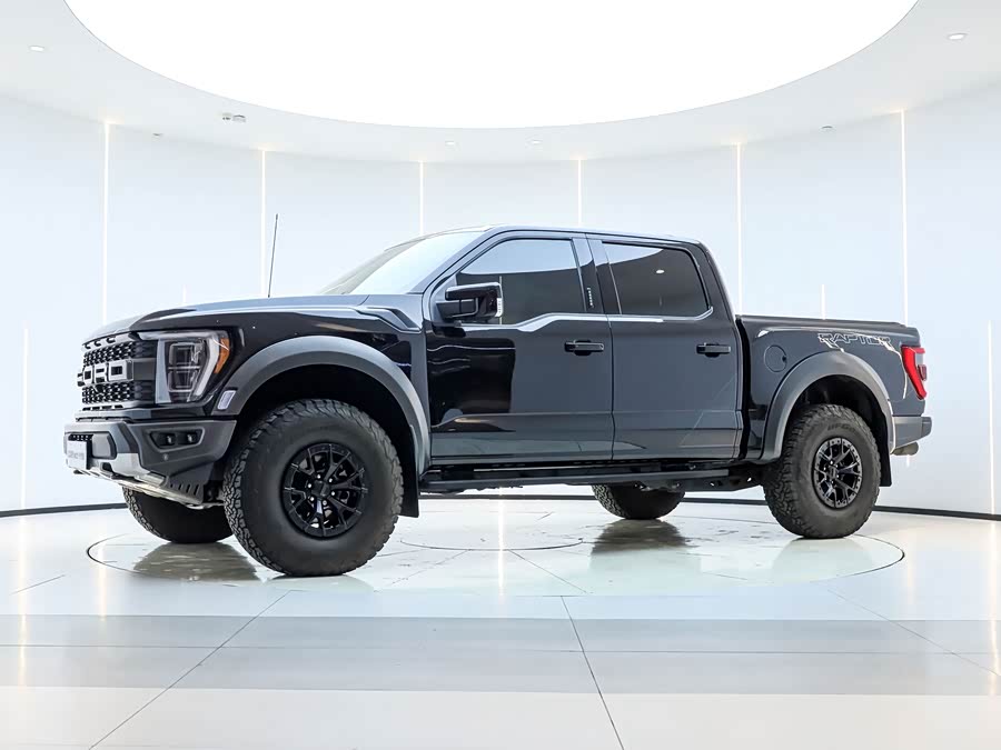 Ford 2024 car image #2