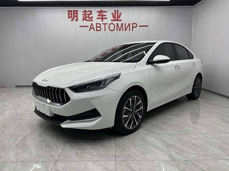 Kia K3 2023 car image #2