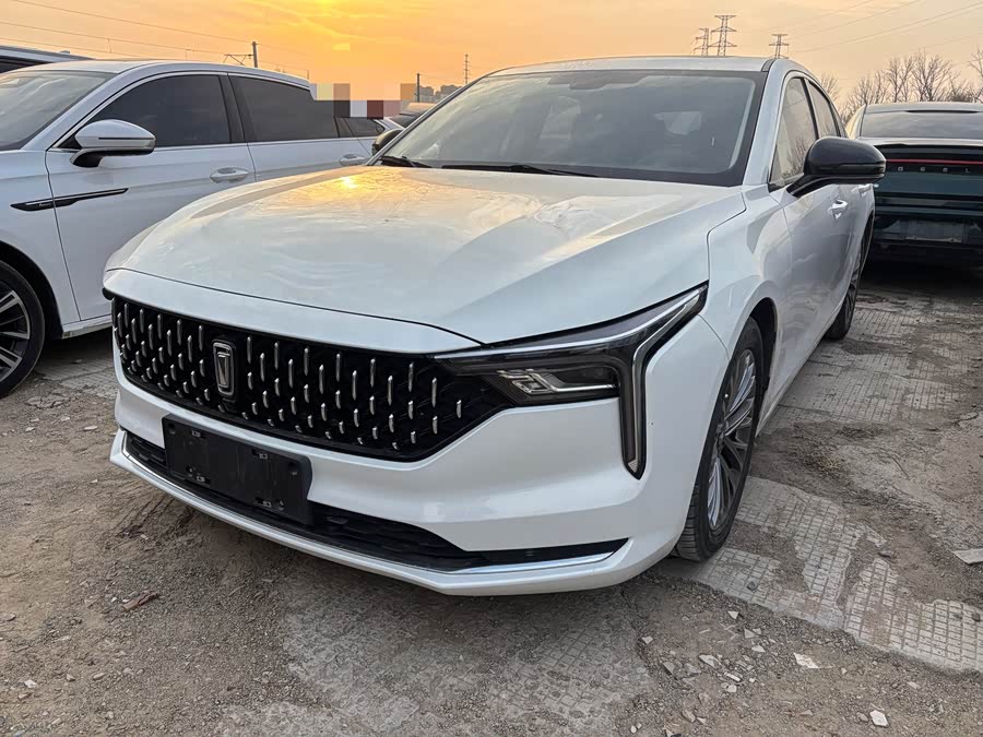 2023 car image #2