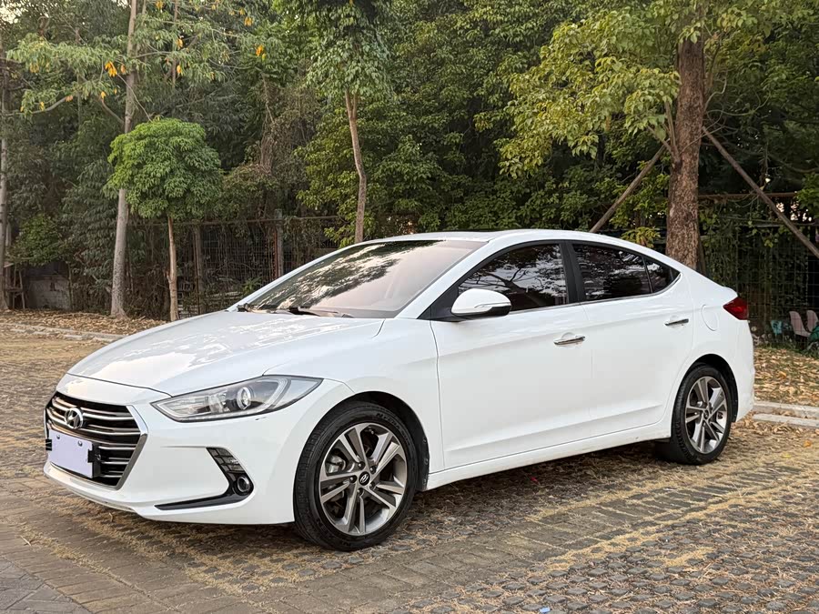 Hyundai Elantra AD 2018 car image #2