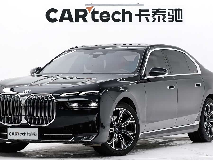 BMW 7 Series 2023 #2 BMW 7 Series 2023 car image #2