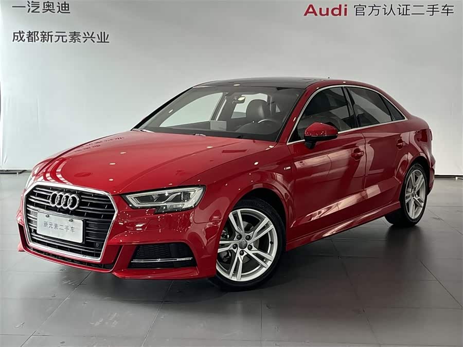 Audi A3 2019 car image #2