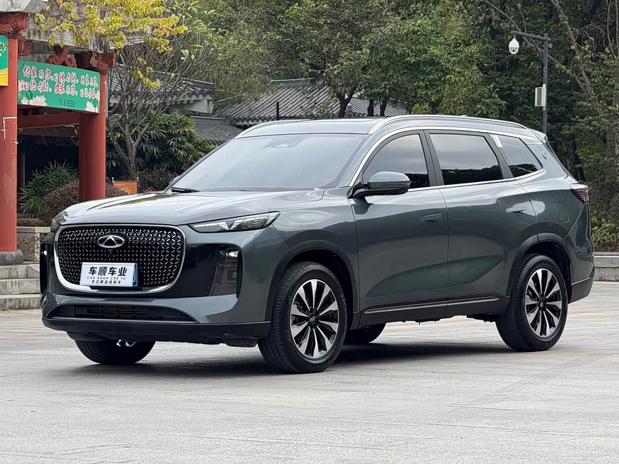 Chery Tiggo 8 Plus 2024 car image #2