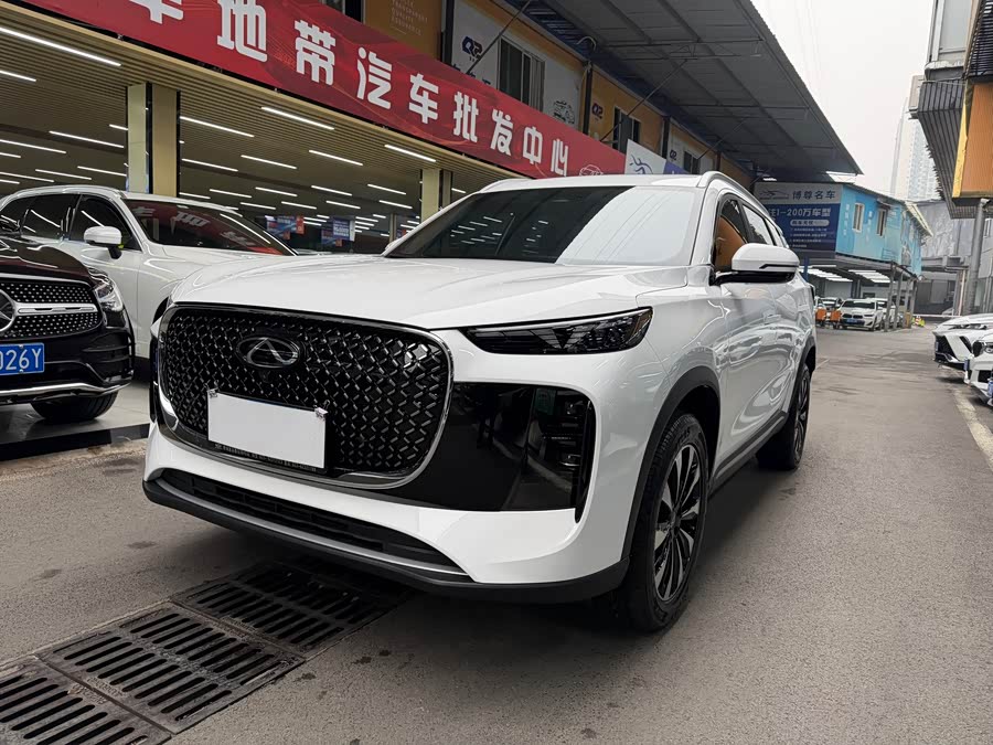 Chery Tiggo 8 Plus 2025 #2 Chery Tiggo 8 Plus 2025 car image #2