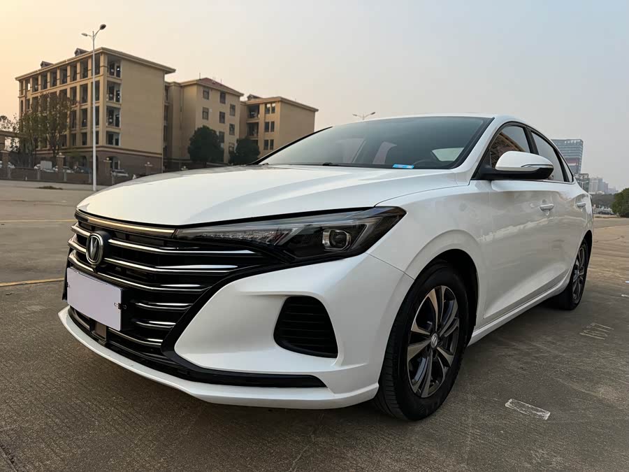 Changan Eado 2020 car image #2