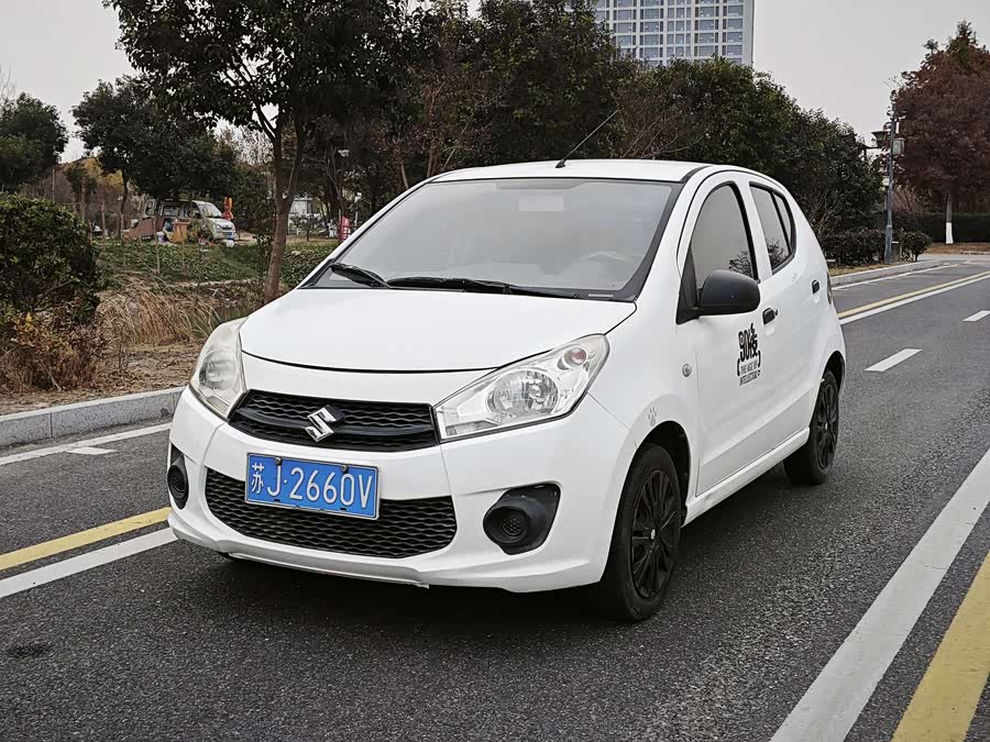 Suzuki 2015 car image #2