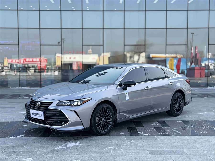Toyota Avalon 2021 car image #2